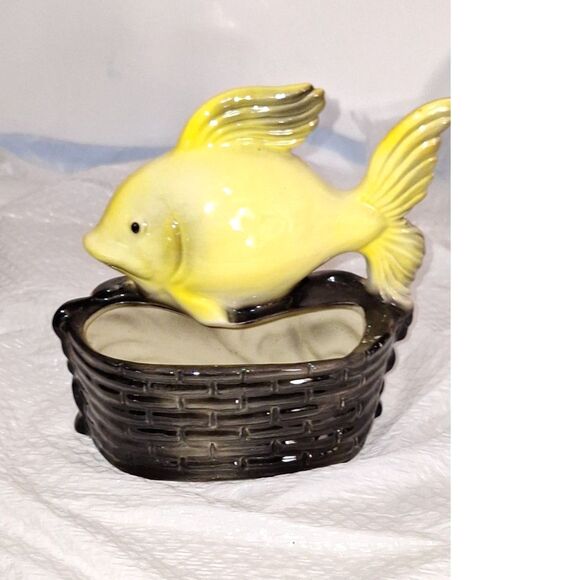 A Tropical Fish Ceramic Planter Pot Container Gardening Collectible Home Decor - Picture 6 of 10